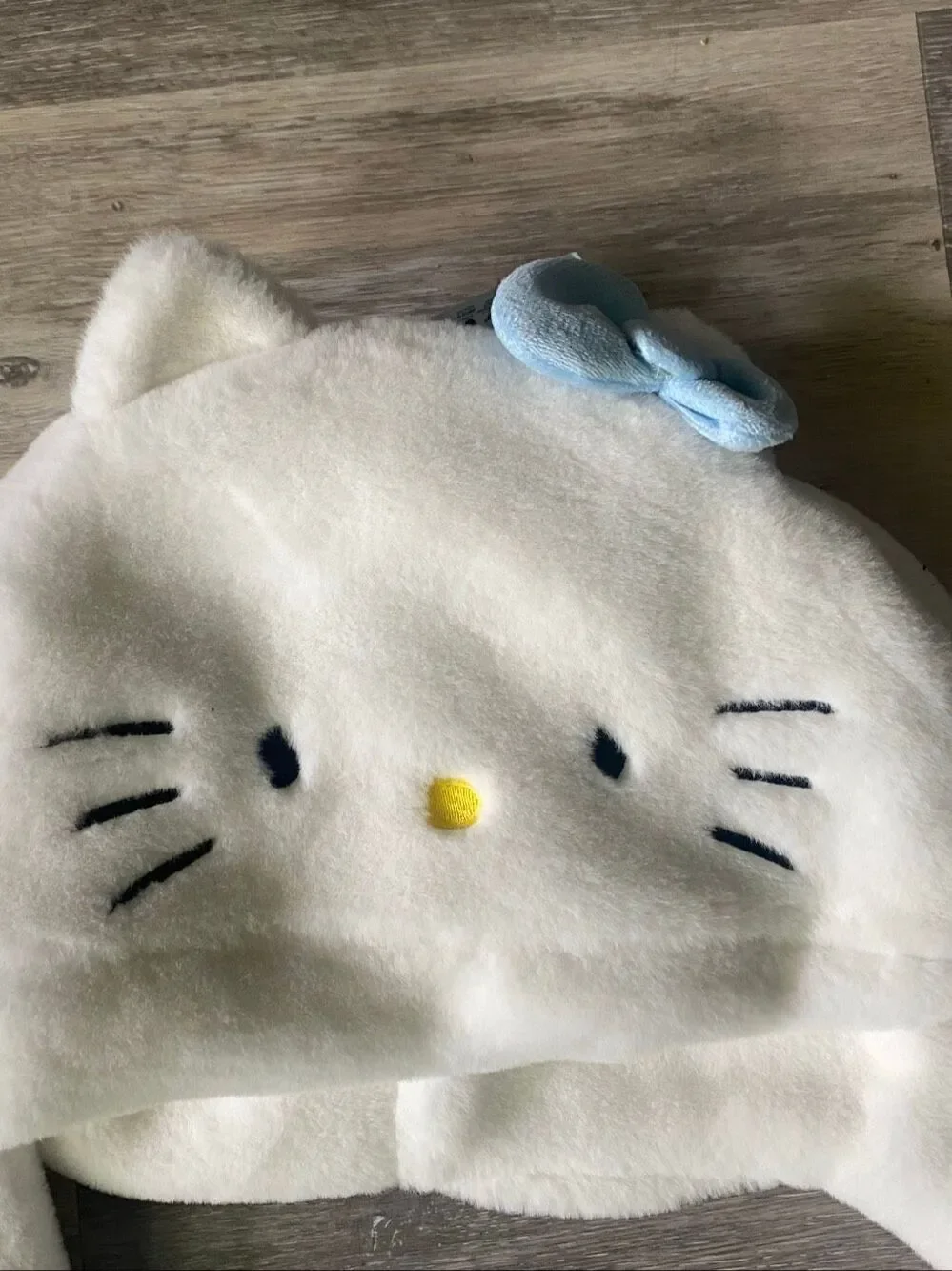 Forever 21  Embroidery Hello Kitty Plush Beanie, Brand New